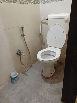 Bathroom in 1 BHK Apartment at Sector 11 Ghansoli – for Rent