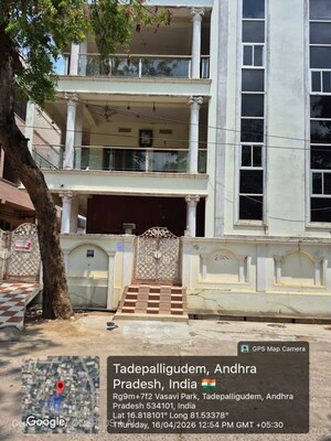  Independent House For Sale in Lingapalem