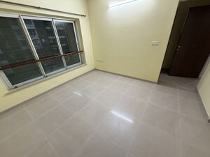 Room in 3 BHK Apartment at Vasant Vihar – for Rent