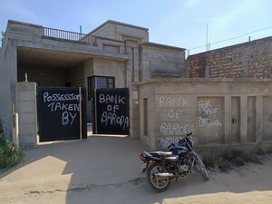 Parking in  Independent House at Aslamabad – for Sale