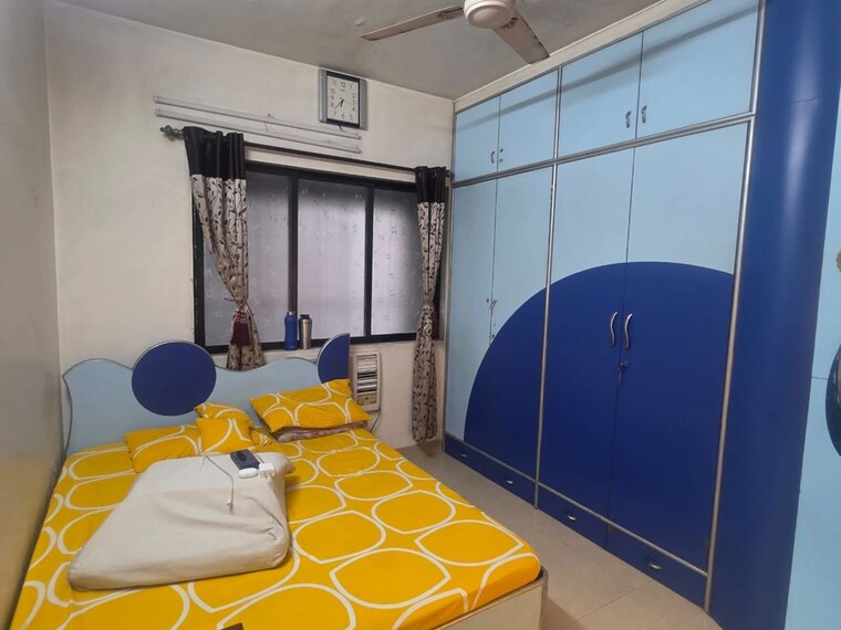 Room, riddhi-gardens-chs 3 Bedroom 795 Sq.Ft. Apartment In Malad East Mumbai 10748281