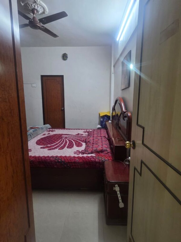 Bedroom, riddhi-gardens-chs 3 Bedroom 795 Sq.Ft. Apartment In Malad East Mumbai 10748281