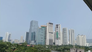 2 BHK Apartment For Sale in Malhar Tower, Goregaon East