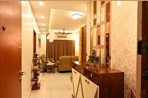 Room in 3.5 BHK Builder Floor at Prestige Park Square, Bannerghatta Road – for Sale