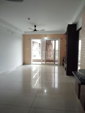 Room in 3 BHK Apartment at Aparna Luxor Park, Kondapur – for Rent