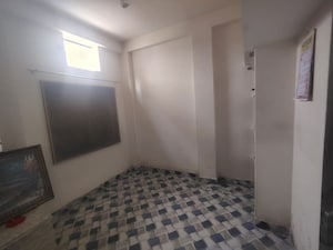 Bedroom in  Apartment at Rajendra Nagar – for Sale