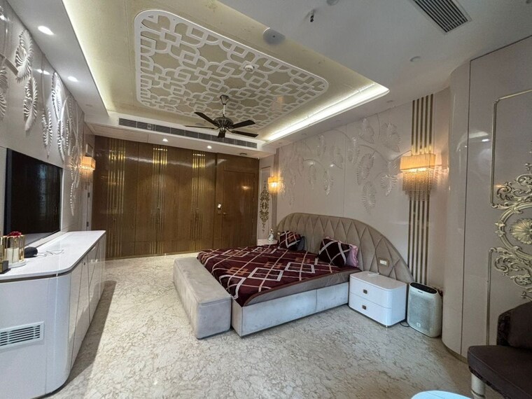 Living Room, mahagun-moderne 5 Bedroom 5600 Sq.Ft. Apartment In Sector 78 Noida 10748334
