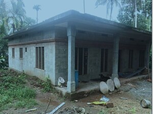  Independent House For Sale in Chowalloor
