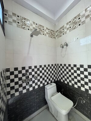 Bathroom in 3 BHK Builder Floor at Kailash Puram, Sadarpur – for Rent