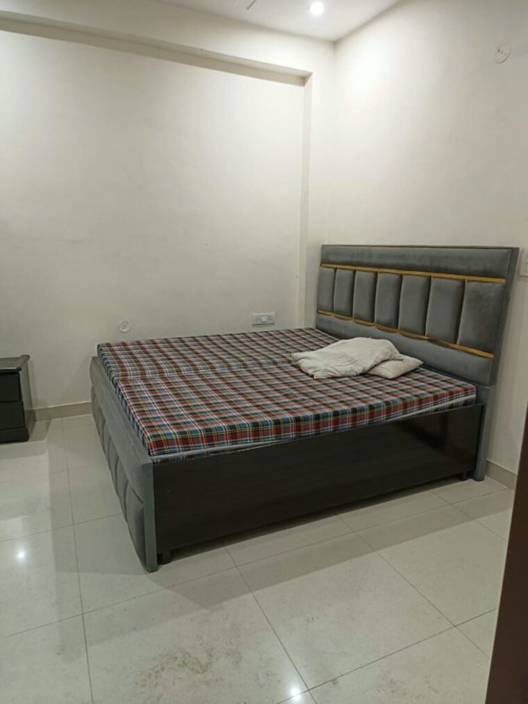 Bedroom, dharam colony 1 Bedroom 550 Sq.Ft. Apartment In Dharam Colony Gurgaon 10748571