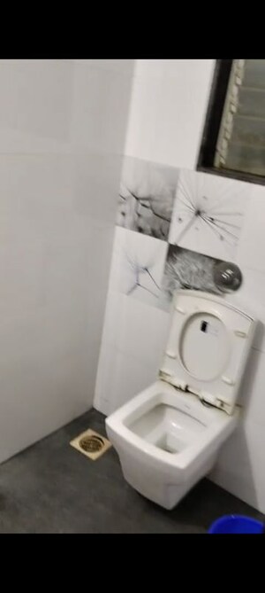 Bathroom in 1 BHK Apartment at Kurla East – for Rent