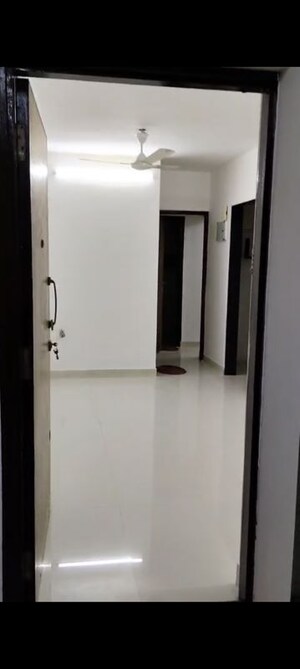 Room in 1 BHK Apartment at Kurla East – for Rent