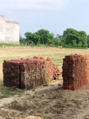 Plot Area in  Land at Mahek Sai Comlex, Takrohi – for Sale