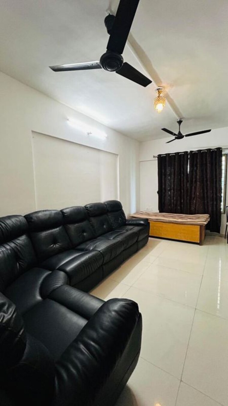 Living Room, vaishnavi-sahil-vighnesh 2 Bedroom 1000 Sq.Ft. Apartment In Wakad Pune 10748604