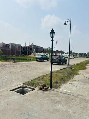  Plot – Garden View at Arshad Tower, Kamta - for Sale