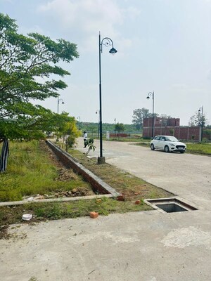  Plot – Garden View at Arshad Tower, Kamta - for Sale