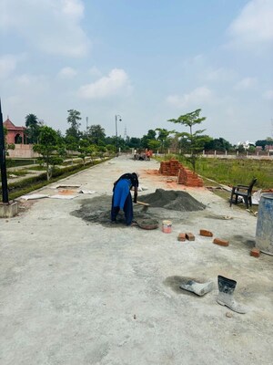  Plot – Exterior View View at Arshad Tower, Kamta - for Sale