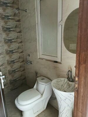 Bathroom in 1 BHK Builder Floor at Choma – for Rent