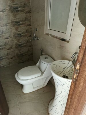 Bathroom in 1 BHK Builder Floor at Choma – for Rent
