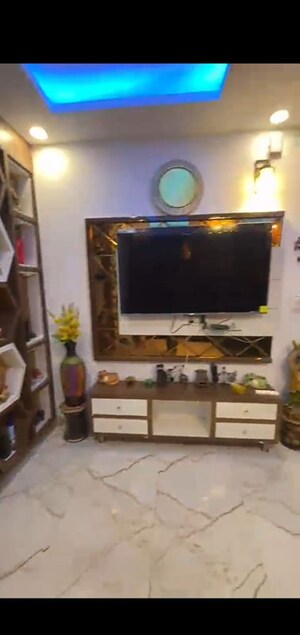 Furnished Amenities in 2 BHK Builder Floor at Dwarka Mor – for Sale