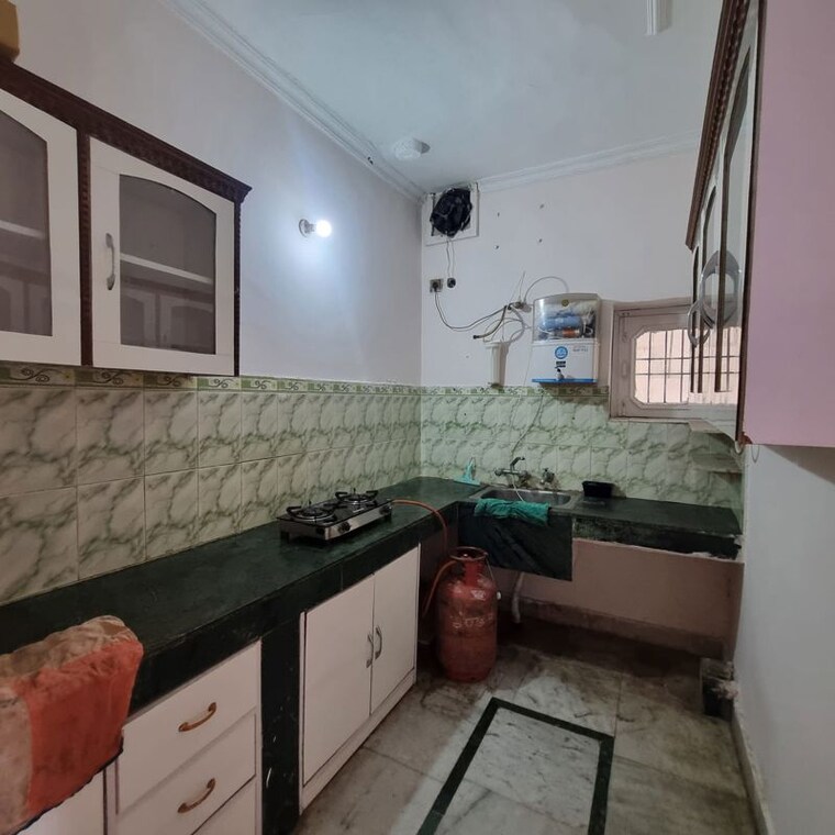 Kitchen, sector 40 3 Bedroom 1000 Sq.Ft. Builder Floor In Sector 40 Chandigarh 10748650