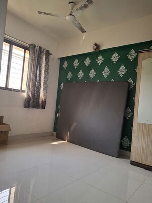 Room in 2 BHK Apartment at Sector 8 Ghansoli – for Rent