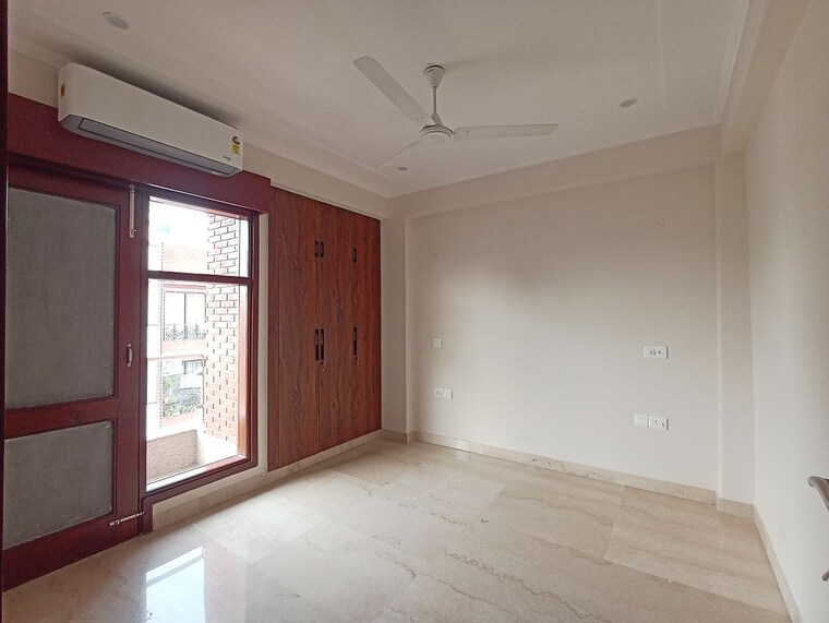 Bedroom, greater kailash 3 Bedroom 1800 Sq.Ft. Builder Floor In Greater Kailash Delhi 10748670