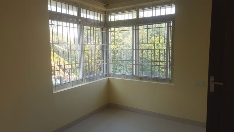 Balcony, cox town 3 Bedroom 1600 Sq.Ft. Apartment In Cox Town Bangalore 10748691
