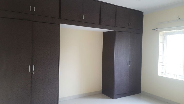 Room, cox town 3 Bedroom 1600 Sq.Ft. Apartment In Cox Town Bangalore 10748691