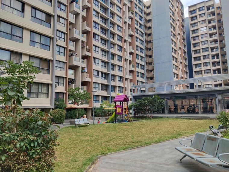 Exterior View, kohinoor-coral-phase-3 2 Bedroom 700 Sq.Ft. Apartment In Hinjewadi Pune 10741592
