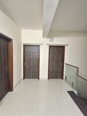 Common Area in 6+ BHK Villa at Bank Colony – for Rent