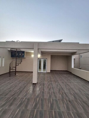 Terrace in 6+ BHK Villa at Bank Colony – for Rent