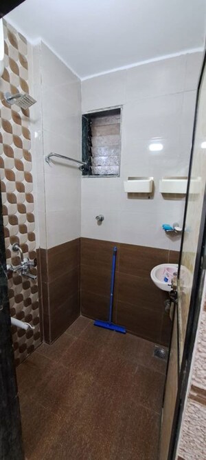 Bathroom in 1 BHK Apartment at Sector 8 Ghansoli – for Rent