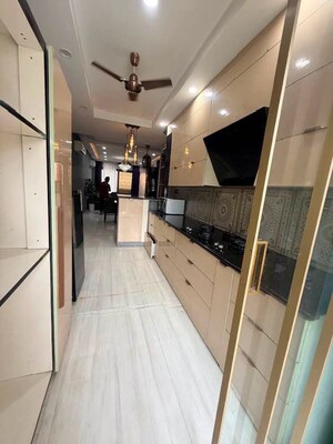 Kitchen in 3 BHK Builder Floor at Sector 57 – for Rent