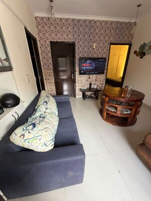 Living Room in 2 BHK Builder Floor at Sector 45 – for Rent