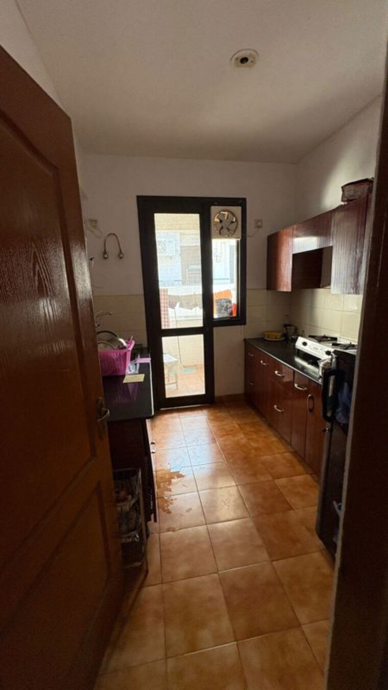 Kitchen, aravali-hills 2.5 Bedroom 1850 Sq.Ft. Apartment In Sector 56 Gurgaon 10748759