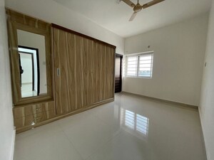 Room in 3 BHK Apartment at Banjara View Apartment, Banjara Hills – for Rent