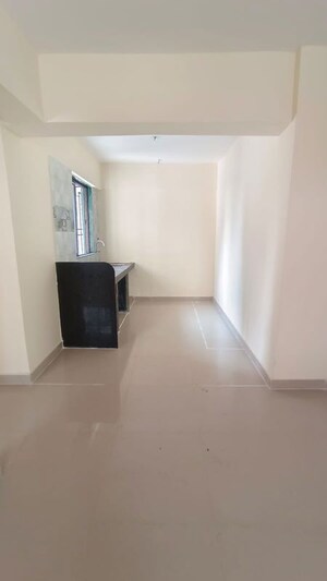 Room in 2 BHK Apartment at Vrindavan Shiv Dham Complex, Malad East – for Rent