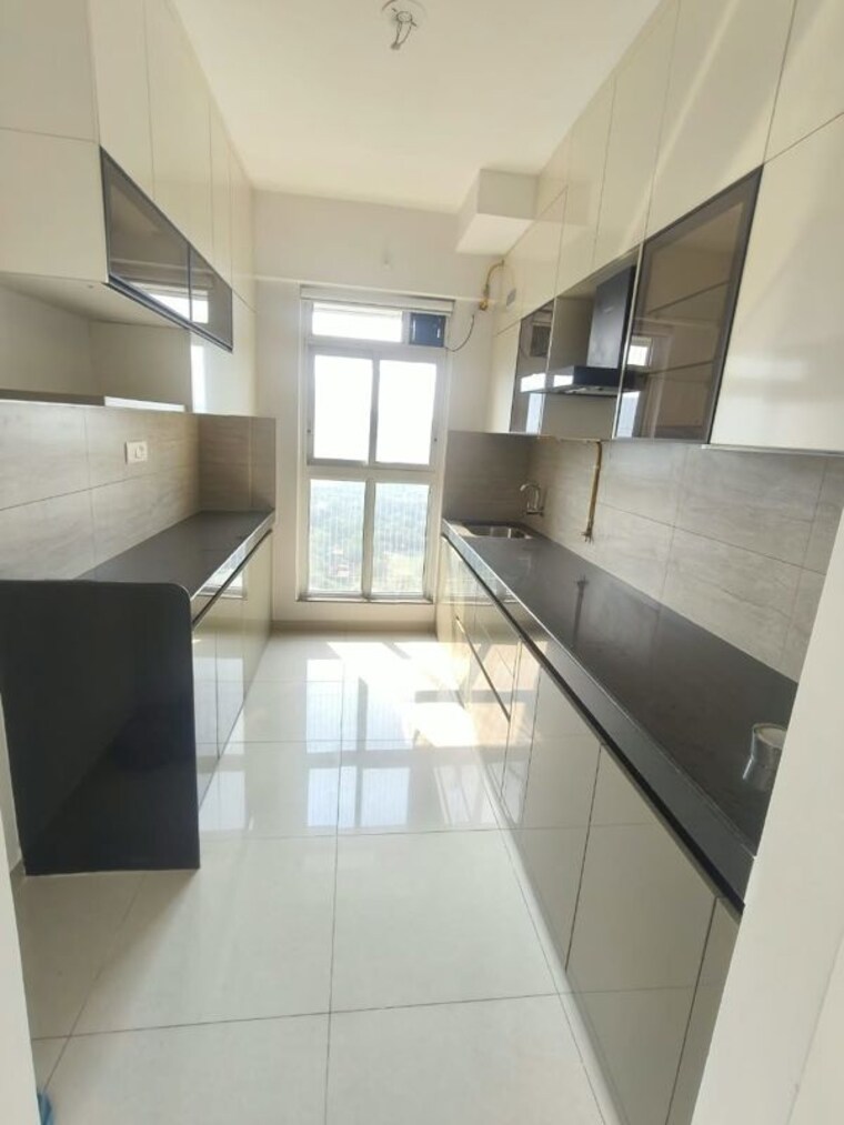 Kitchen, godrej-emerald 2 Bedroom 720 Sq.Ft. Apartment In Ghodbunder Road Thane 10748790