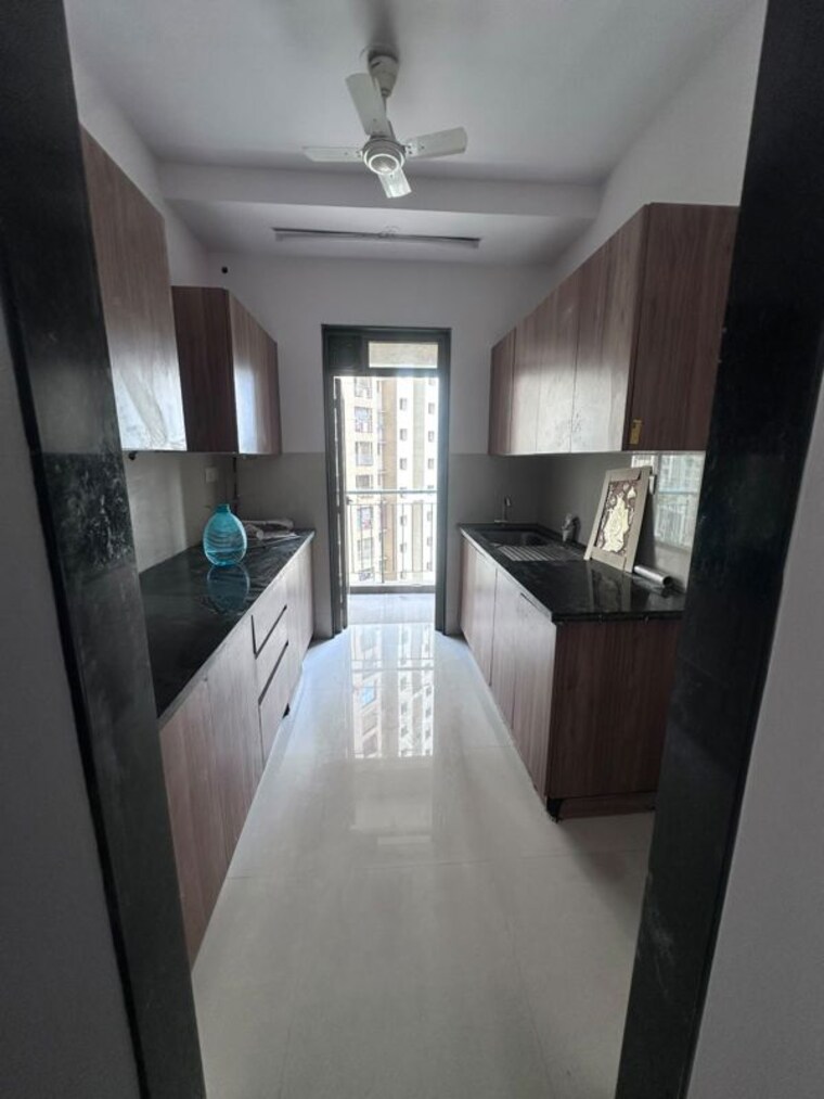 Kitchen, lodha-splendora 2 Bedroom 761 Sq.Ft. Apartment In Ghodbunder Road Thane 10748796