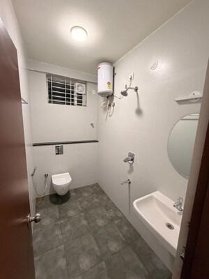 Bathroom in 2 BHK Apartment at Rt Nagar – for Rent