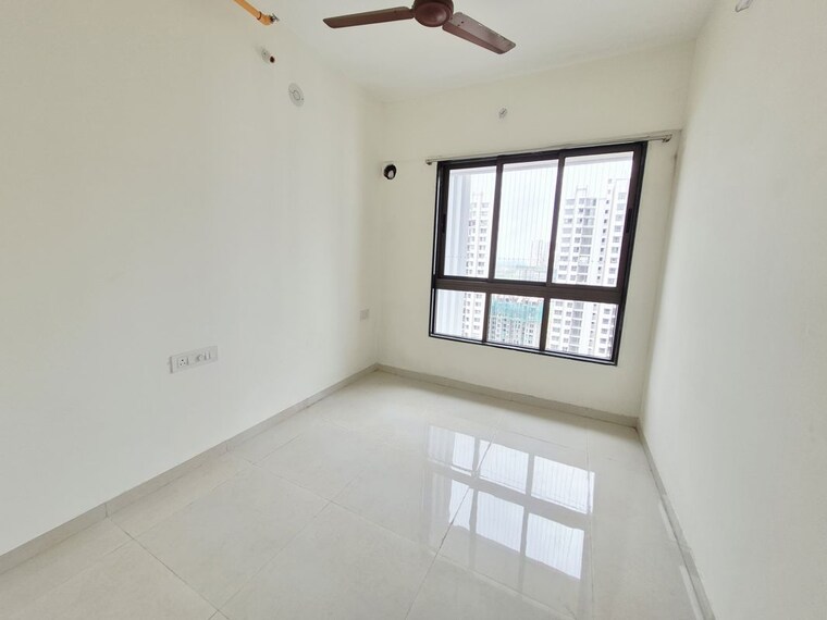 Room, runwal-my-city-phase-ii-cluster-05 1.5 Bedroom 550 Sq.Ft. Apartment In Dombivli East Thane 10748807