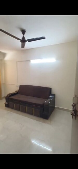 Living Room in 1 BHK Builder Floor at Wave City, Wave City – for Rent