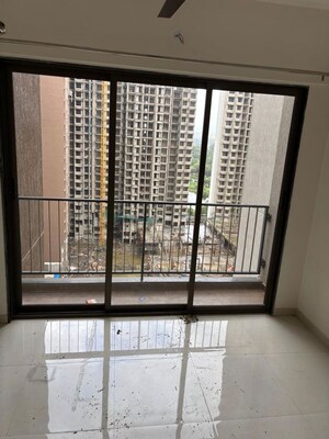 2 BHK Apartment For Rent in Runwal My City Phase II Cluster 05, Dombivli East