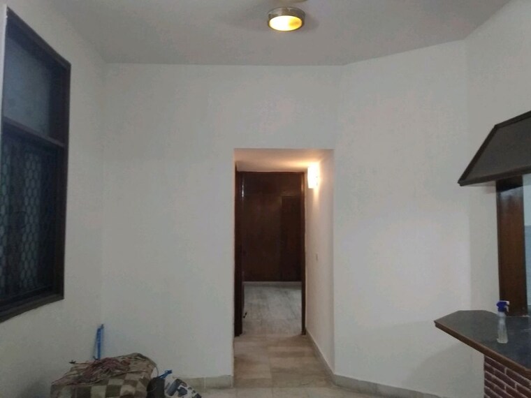 Room, greater kailash i 3 Bedroom 1800 Sq.Ft. Builder Floor In Greater Kailash I Delhi 10748829