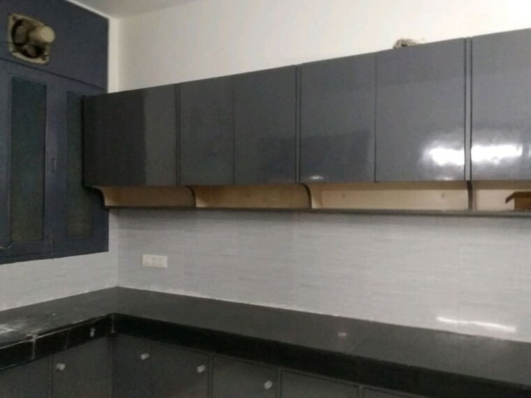 Kitchen, greater kailash i 3 Bedroom 1800 Sq.Ft. Builder Floor In Greater Kailash I Delhi 10748829