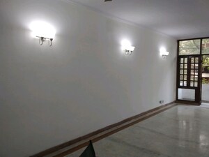 Room in 3 BHK Builder Floor at Greater Kailash I – for Sale