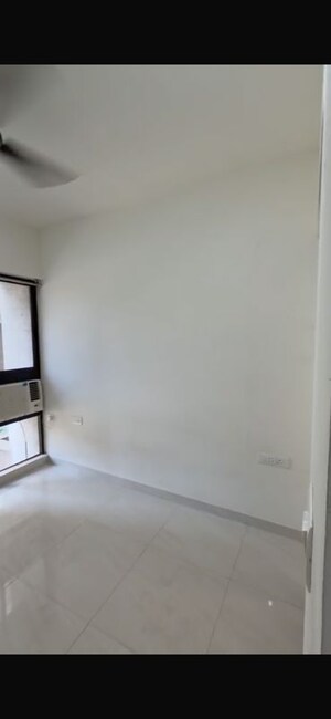Room in Studio Apartment at Lodha Crown Quality Homes, Majiwada – for Rent