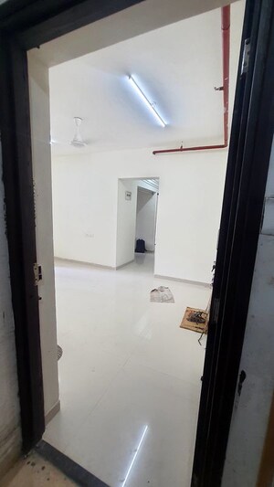 2 BHK Apartment – Entrance View at Om Ashoka Heights, Mulund West - for Rent