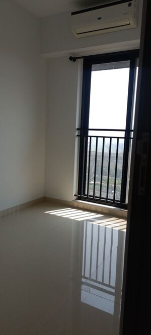 2 BHK Apartment For Rent in Santacruz West